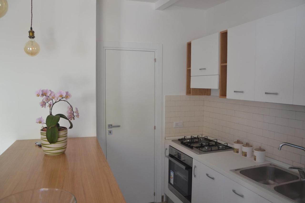 Lungomare 2 Apartment Procida Luaran gambar